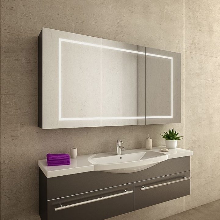badezimmer spiegelschrank mit licht