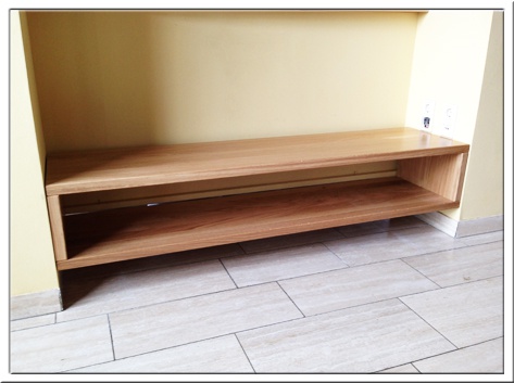 kollekte tv board massivholz