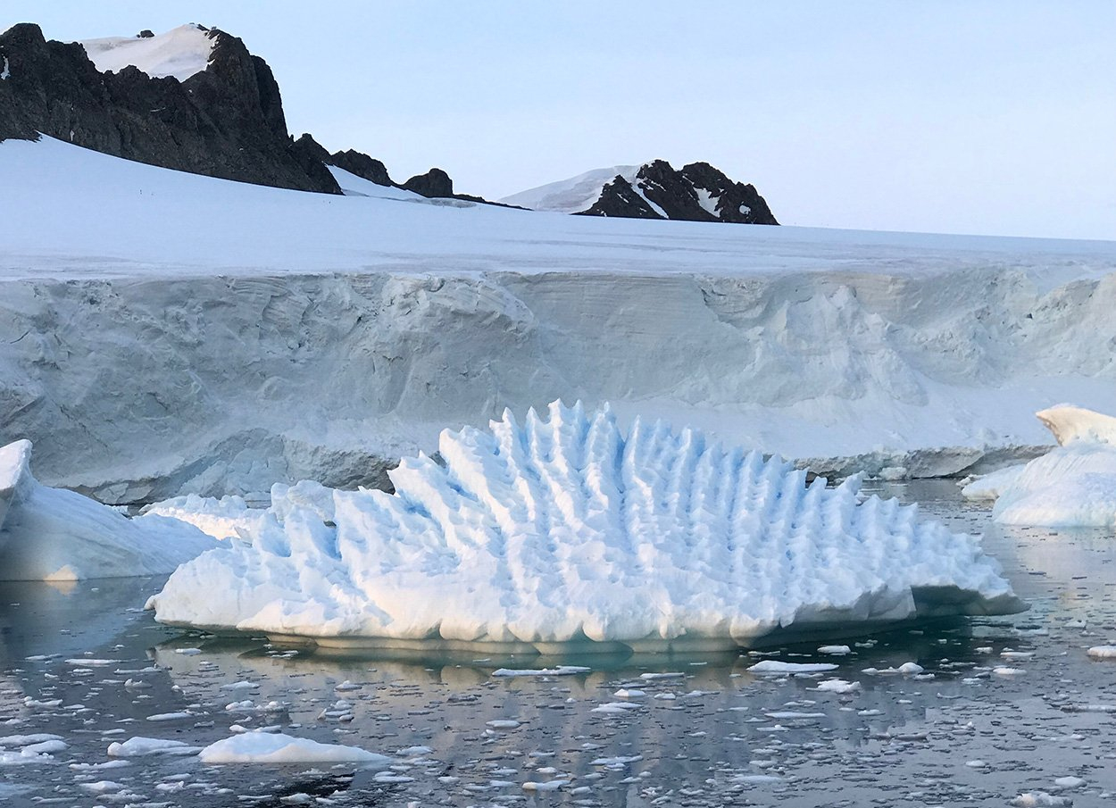 Antarktis-Eis Schmilzt Immer Schneller - Wissenschaft.de verwandt mit Eis Im Wasserglas Schmelzen Wie Ist Der Wasserspiegel Nun