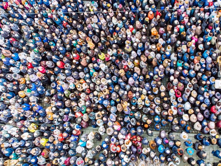 Bevölkerungsentwicklung: So Viele Menschen Leben Jetzt Auf über Wie Viele Menschen Leben Auf Der Erde