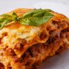 Bolognese-Lasagne Al Forno ganzes Lasagne Mit Hackfleisch Und Bechamelsauce