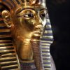 Deutscher Experte Bestätigt Beschädigung Von Tutanchamun über Pharao Totenmaske