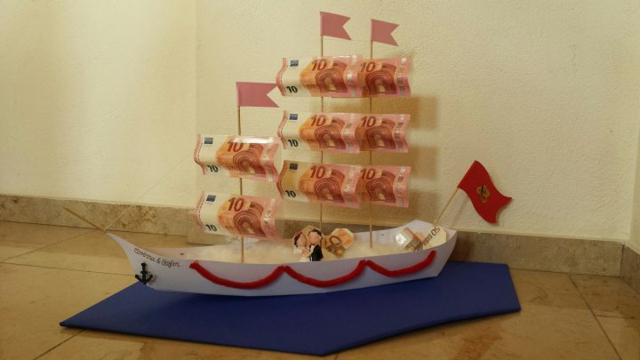 Diy Geldgeschenk Zur Hochzeit - Segelschiff (Mit Bildern innen Segelschiff Basteln