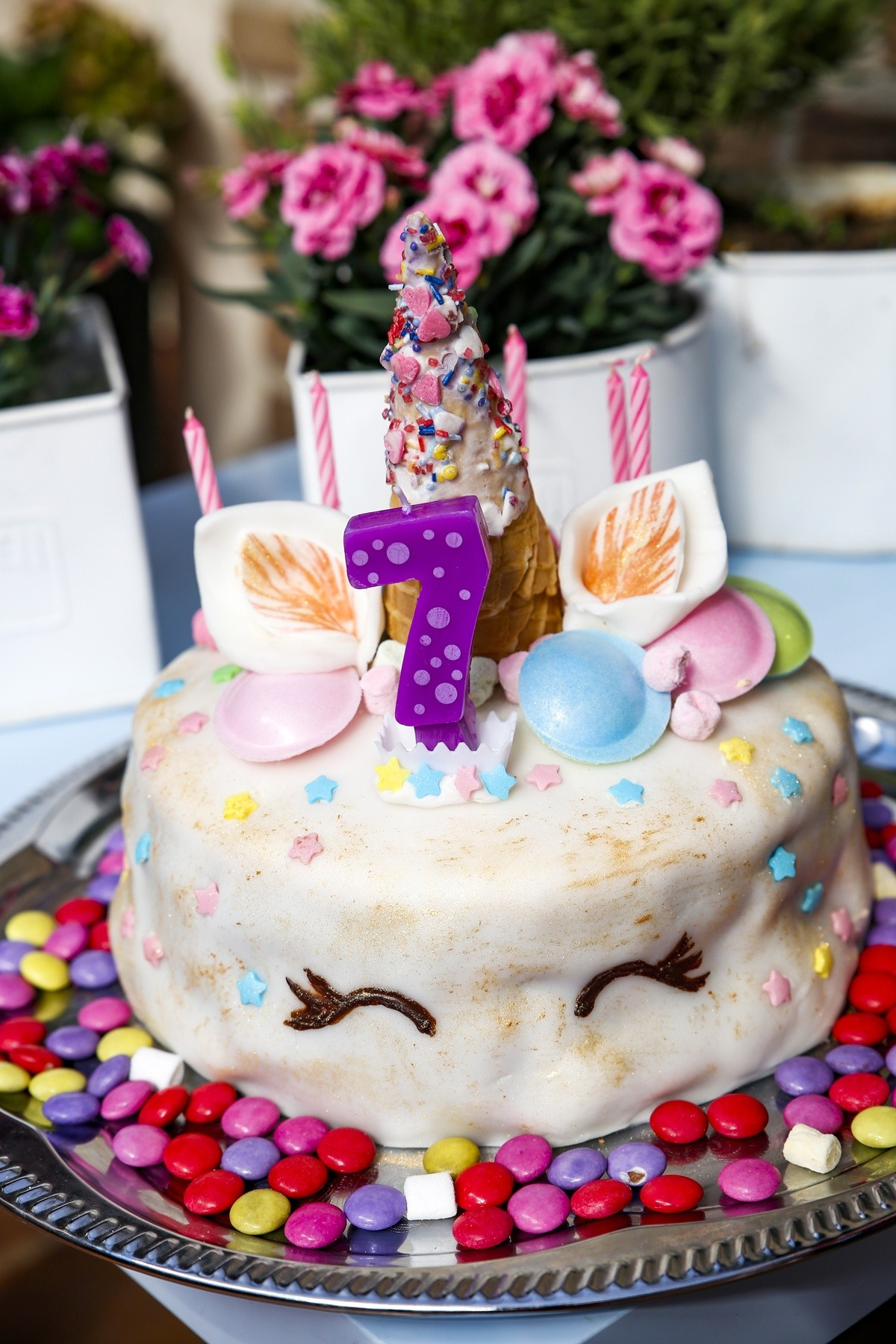 Einhorn Torte Mit Fondant | Geburtstagtorte Für Kinder bestimmt für Geburtstagstorte Für Kinder