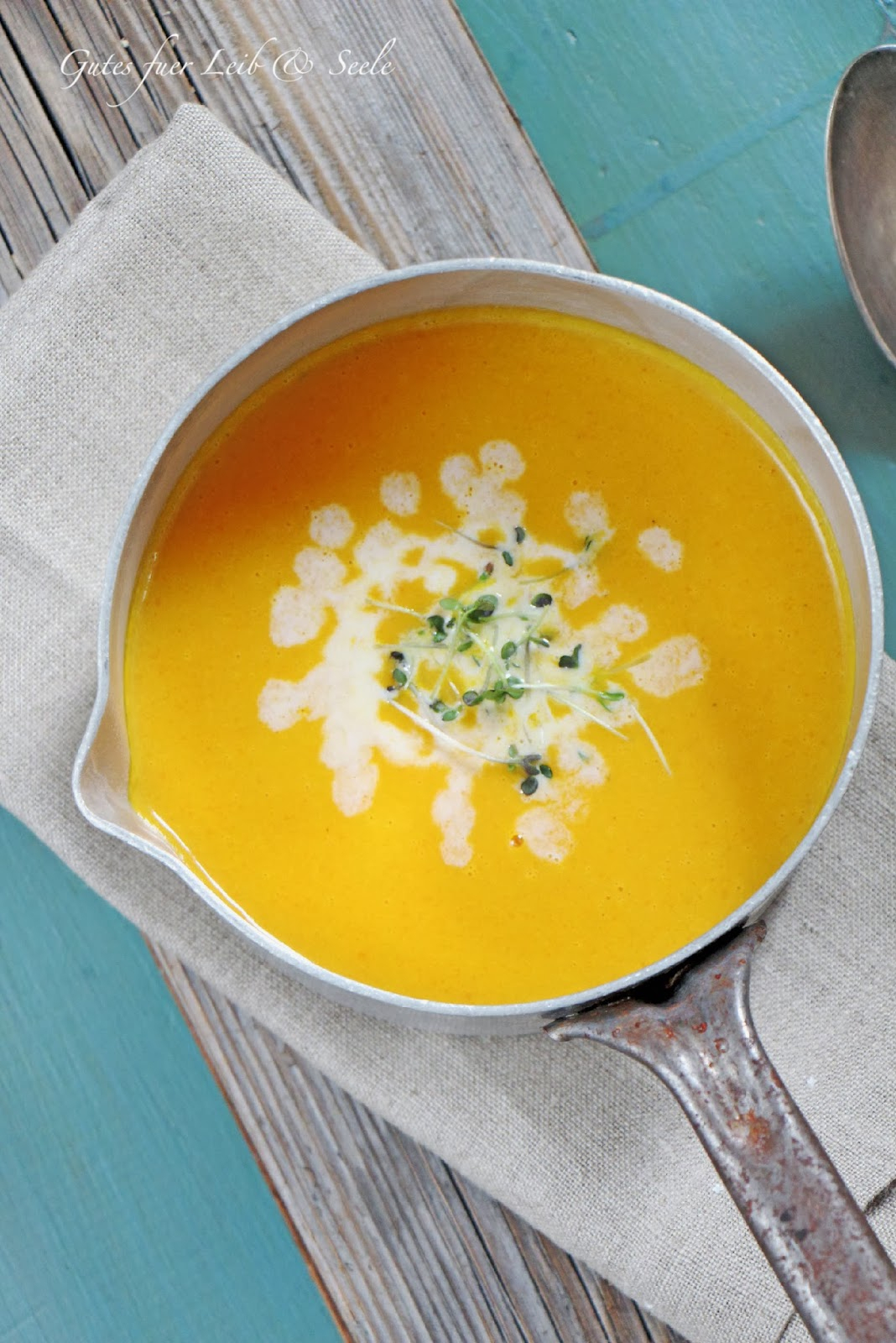 Gutes Für Leib &amp; Seele: Karotten-Kokos-Ingwer-Orangen-Suppe bei Rezept Karotten Orangen Ingwer Suppe