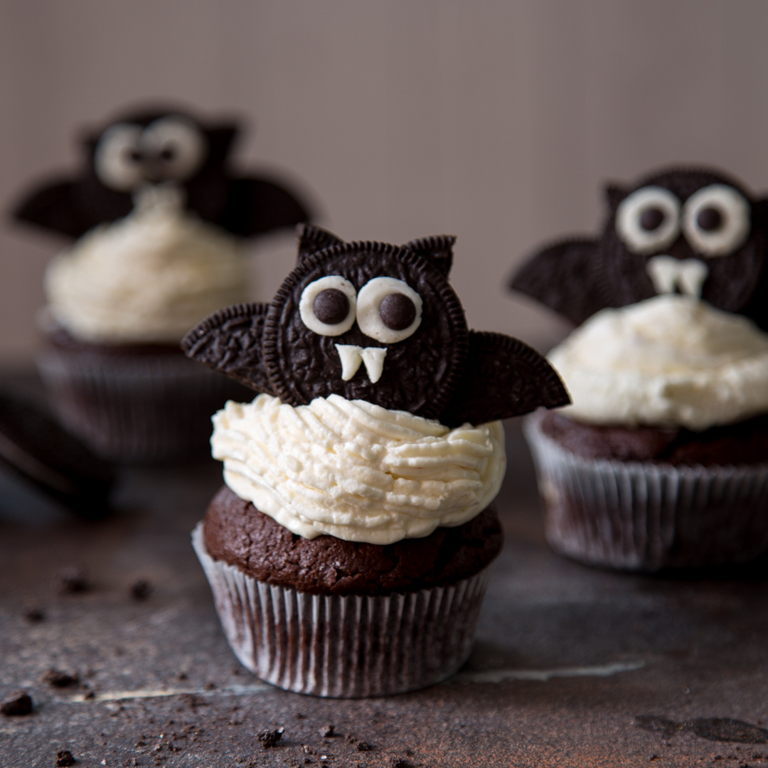 Halloween: Fledermaus-Cupcakes Mit Cheesecake-Schock über Halloween Muffins Rezepte Mit Bild