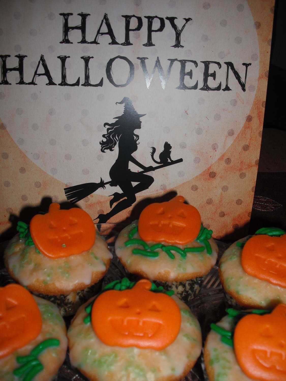 Halloween-Muffins verwandt mit Halloween Muffins Rezepte Mit Bild