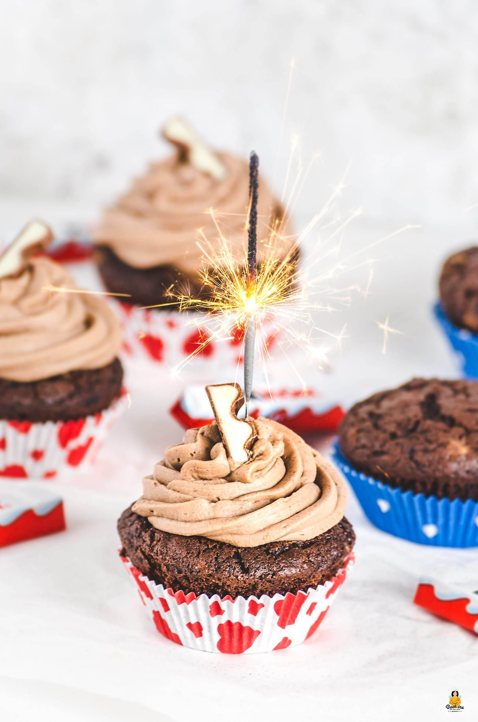 Kinder Schokolade Muffins &amp; Cupcakes ganzes Cupcakes Rezepte Für Kindergeburtstag