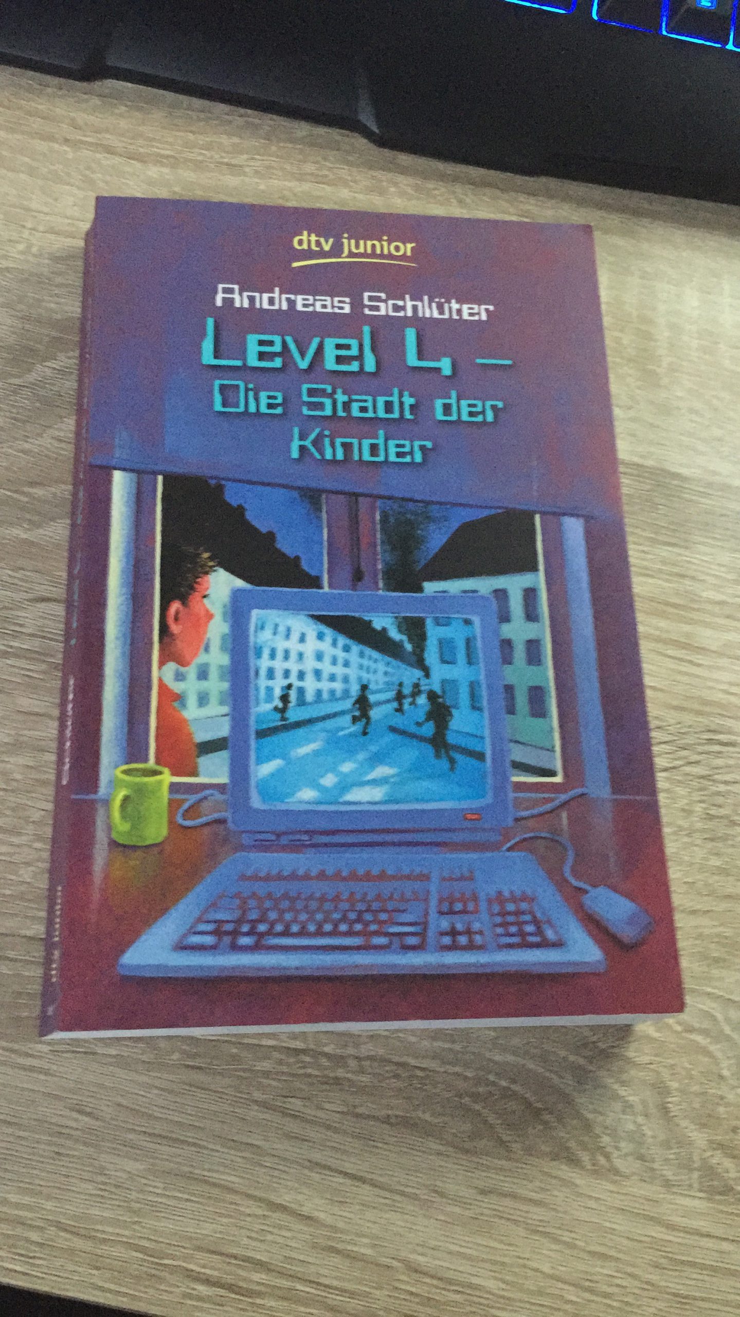 Level 4 – Die Stadt Der Kinder – Book, Music And More in Level 4 Die Stadt Der Kinde Lesetagebuch