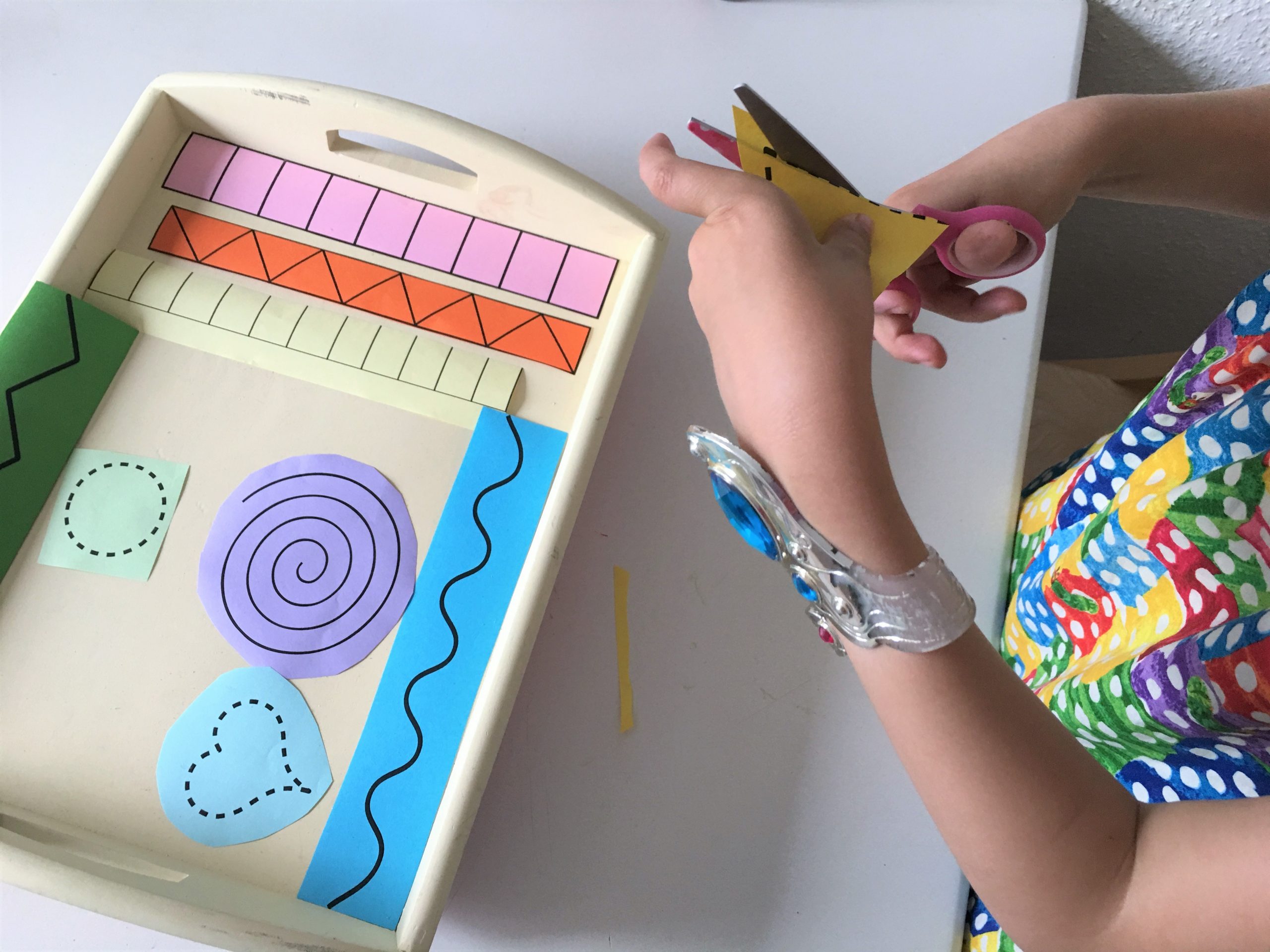 Mit Der Schere Schneiden Üben - Montessori | Der für Schneideübungen Kindergarten
