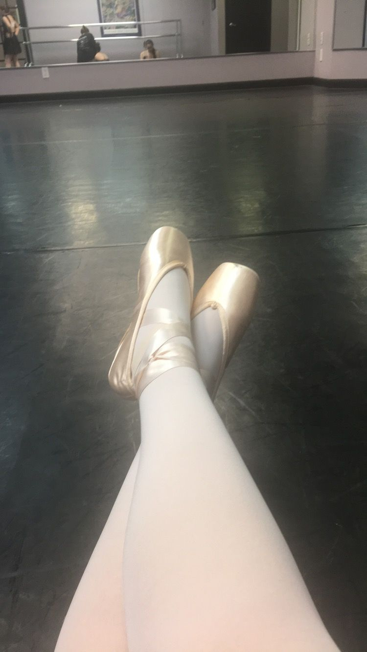 Pin Von Hinnie1 Auf Ballett | Ballett, Fotografie, Gymnastik innen Ausmalbilder Barbie Prinzessinnen Akademie