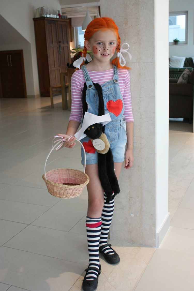 Pippi Langstrumpf Kostüm Für Den Fasching Basteln bestimmt für Pippi Langstrumpf Schürze Erwachsene
