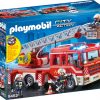 Playmobil - Feuerwehr-Leiterfahrzeug 9463 über Playmobil Feuerwehrwache
