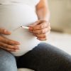 Rauchen In Der Schwangerschaft • Folgen Fürs Baby &amp; Tipps bei Was Passiert Beim Rauchen In Der Schwangerschaft
