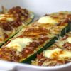 Rezept: Zucchini-Boote Gefüllt Mit Tomaten-Hackfleisch-Soße bei Zucchini Mit Hackfleisch Und Käse Überbacken