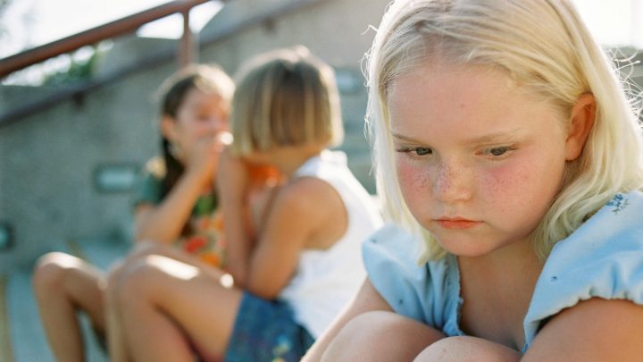 Schüchtern, Einsam: Wenn Kinder Keine Freunde Finden mit Mein Kind Hat Keine Freunde In Der Schule