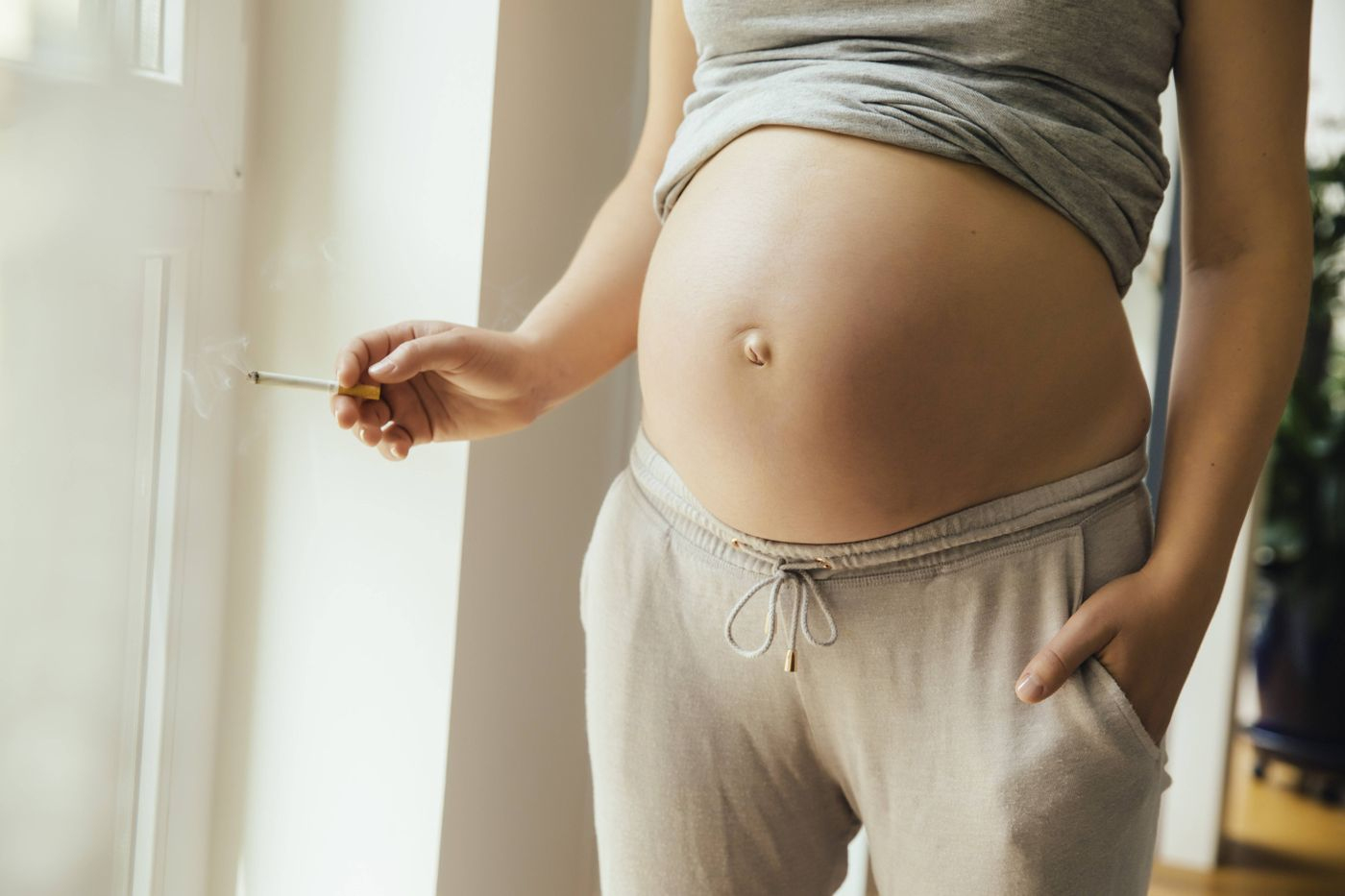 Schwangerschaft: Rauchen, Alkohol Und Rohes Fleisch – Warum verwandt mit Rauchen Im Ersten Schwangerschaftsmonat
