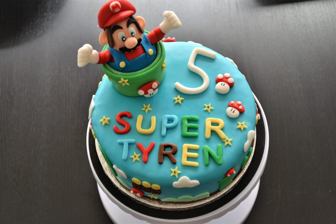 Super Mario Torte ganzes Geburtstagstorte 5 Geburtstag