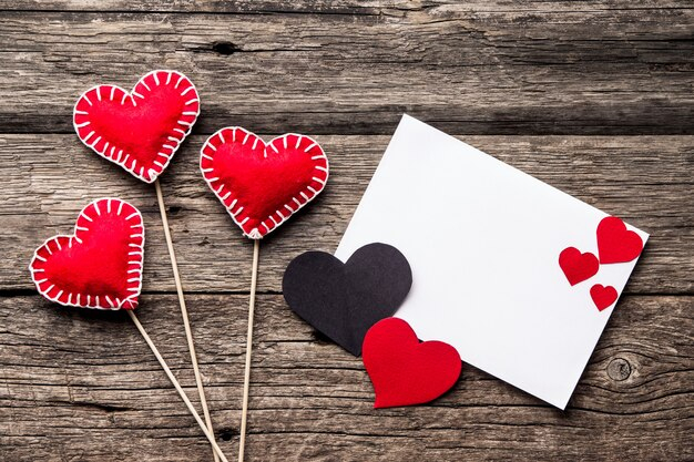 Leere Grußkarte Des Valentinstags Mit Dekorativen Herzen bestimmt für Herzensbilder Kostenlos