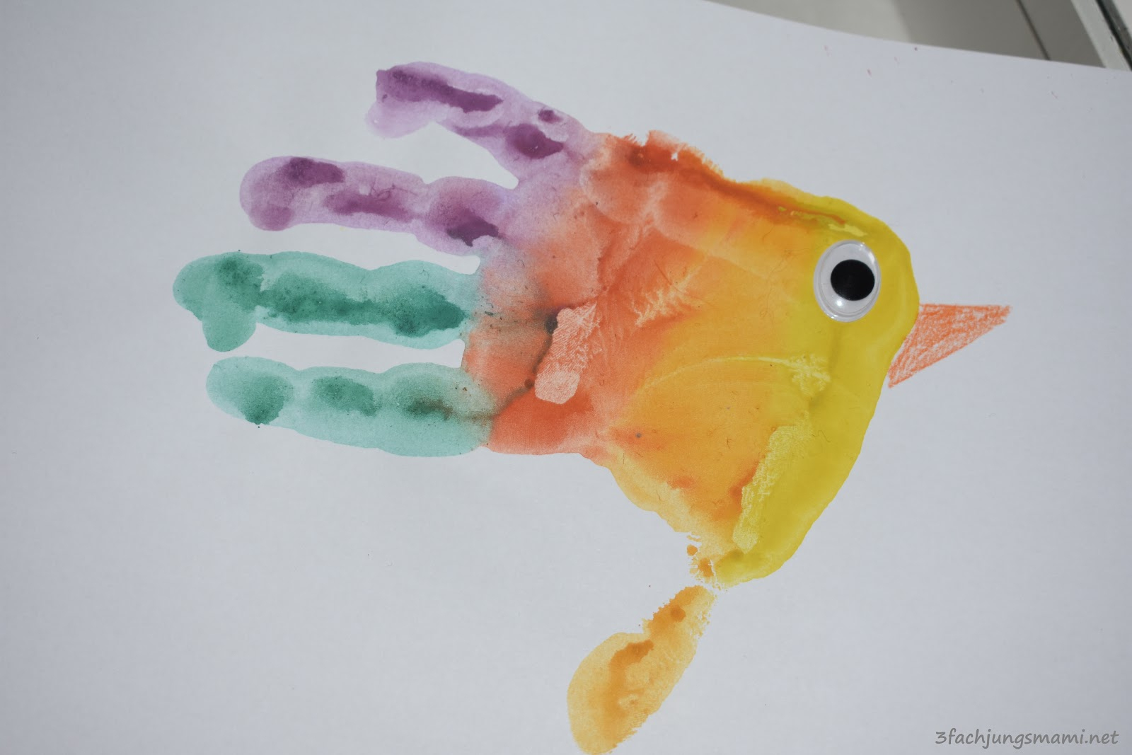 12 Ideen, Was Du Aus Den Handabdrücken Deiner Kinder innen Kinder Fingerfarben Bilder Ideen