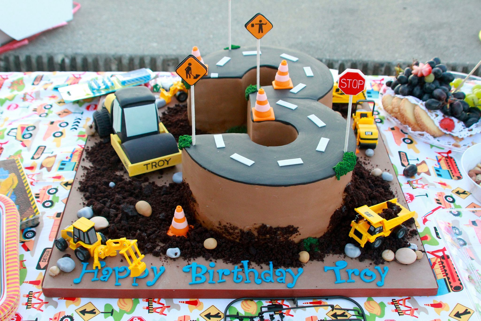 Another Amazing Cake By Lindsey! ( | 3Rd Birthday Cakes bei Bilder Kindergeburtstag 2 Jahre
