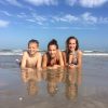 Strand-Kinder Stockfoto. Bild Von Legen, Haltung, Strand mit Kinder Bilder Strand