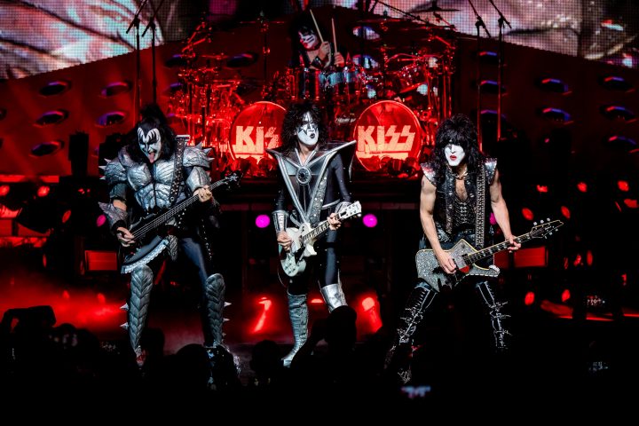 kiss tour 2023