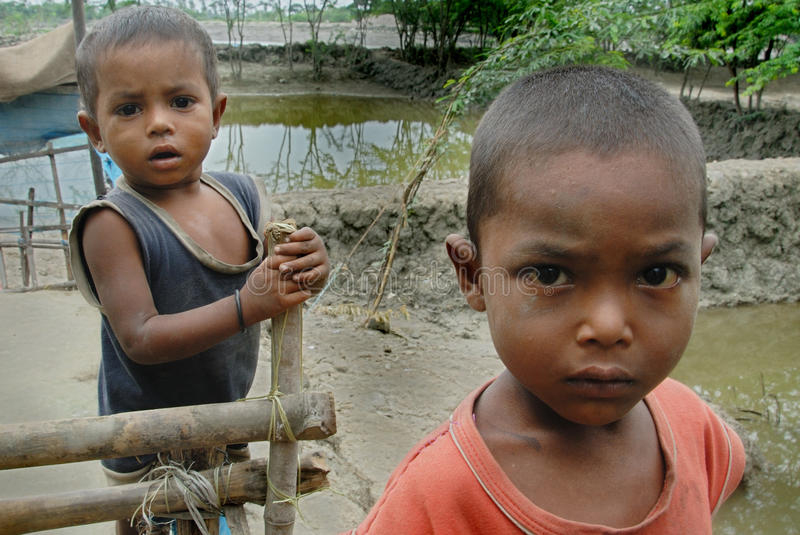 Arme Kinder In Indien Redaktionelles Stockbild. Bild Von Jungen - 20516114 bei Arme Kinder Bilder