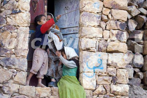 Blickwinkel - Kinder, Kichernd, Jemen, Shahara - Children, Giggling für Bilder Kinder Jemen