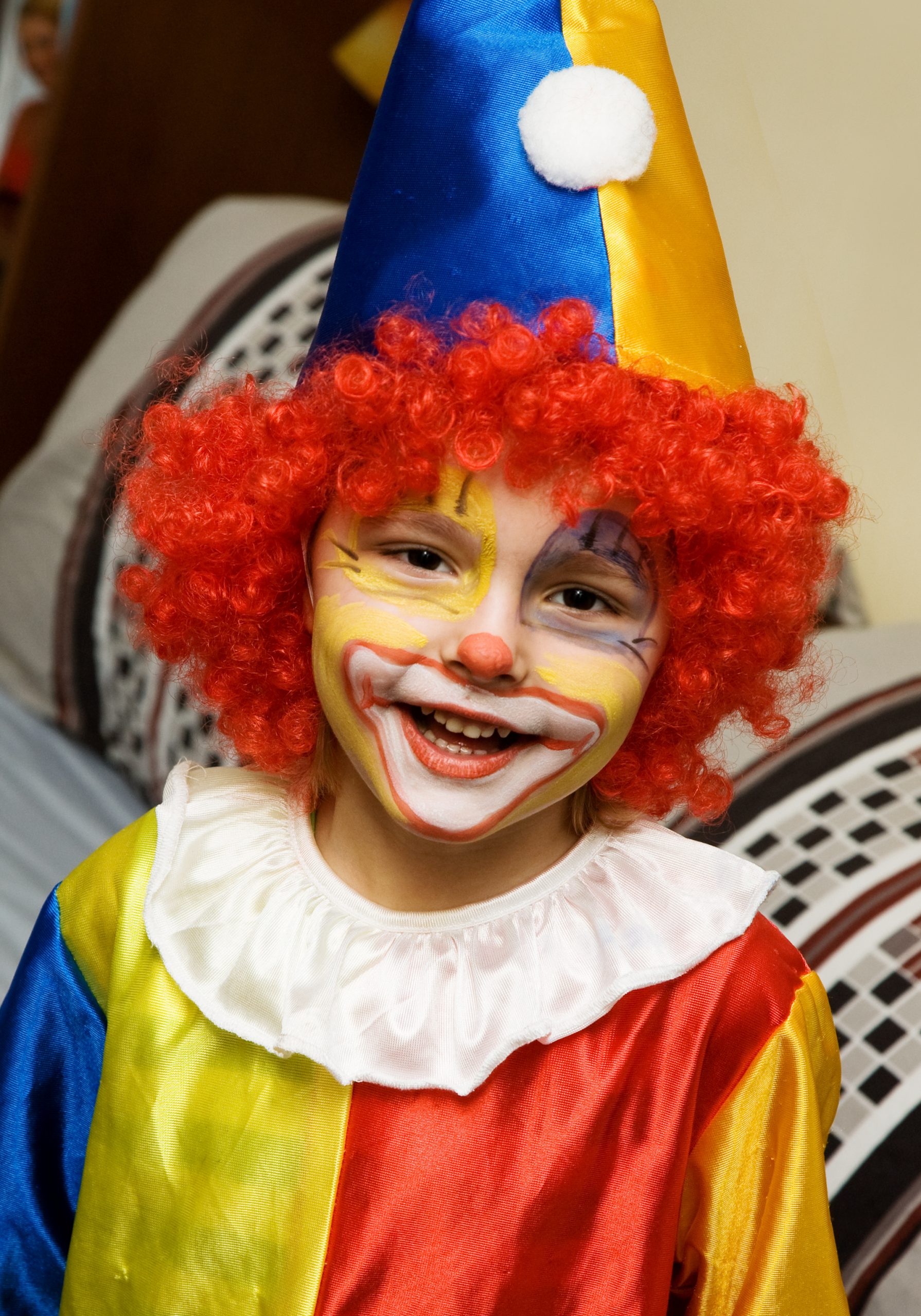 Clown Gesicht Malen - Vorlagen Zum Ausmalen Gratis Ausdrucken mit Clown Schminken Kinder Bilder