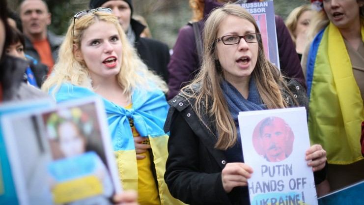 Die Krim-Krise: Ukraine-Liveticker: Russland Begründet Militäraktion verwandt mit Ukraine Krieg Kinder Bilder