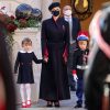 Fürstin Charlène: 3 Details, Die Ihr Outfit Besonders Machten verwandt mit Charlene Kinder Bilder
