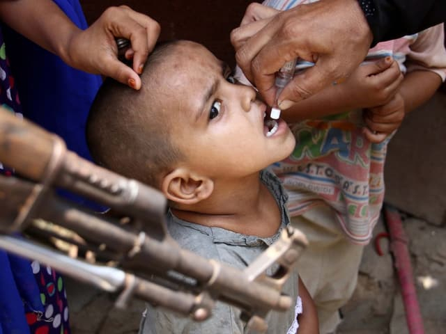 Impfung Gegen Polio - Die Kinderlähmung Gehört Bald Ins Geschichtsbuch bestimmt für Bild Kinder Impfung