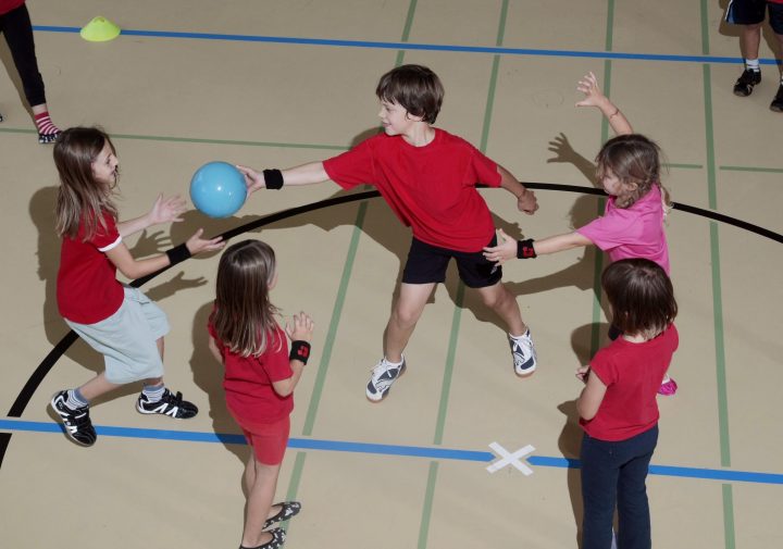 J+S-Kids - Werfen Und Fangen: Heisse Kartoffel » Mobilesport.ch für Kinder Bilder Ändern,