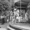 Karussell, 1920, Schweiz | Karussell, Kirmes, Jahrmarkt ganzes Kinder Bilder 1920