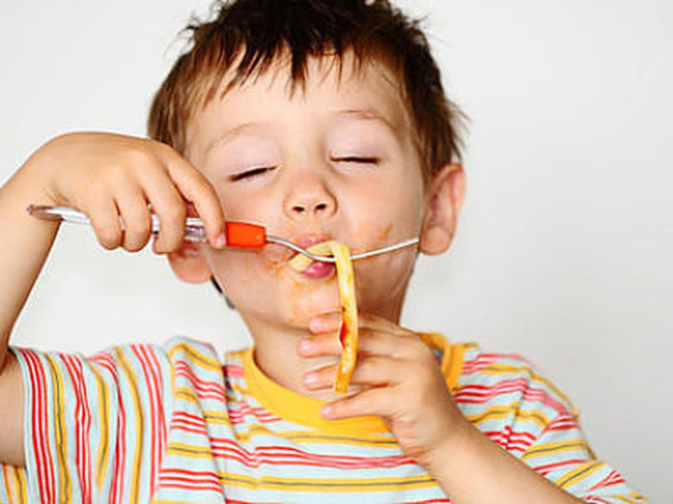 Kinder Beim Essen: Diese Sprüche Sind Tabu bestimmt für Kinder Bilder Ausschliesslich Machen Lassen