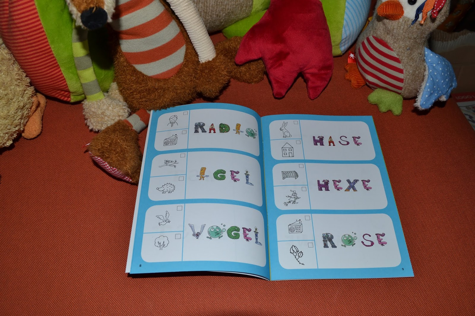 Kinderbuchkiste : Die Alphas - Mit Allen Sinnen Lesen Lernen innen 4 Bilder 1 Wort 7 Buchstaben Kinder