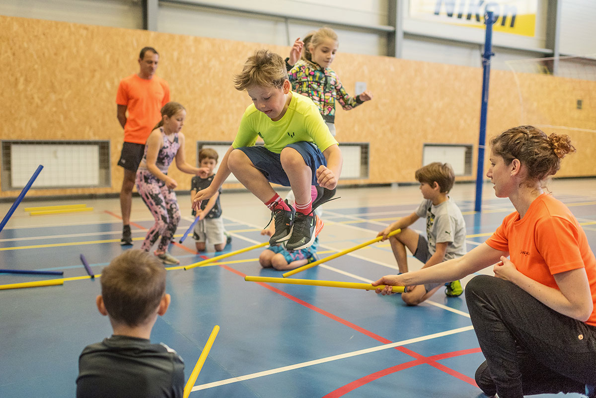 Kinderturnen Gymnathlon Sportmix - Sportprogramm Für Kinder Von 6 Bis 9 mit Kinder Tennis Bilder