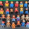 Lego Duplo Figuren Männer Kinder Bauarbeiter Oma Opa In Hessen ganzes Kinder Bilder Bei Ebay Kleinanzeigen