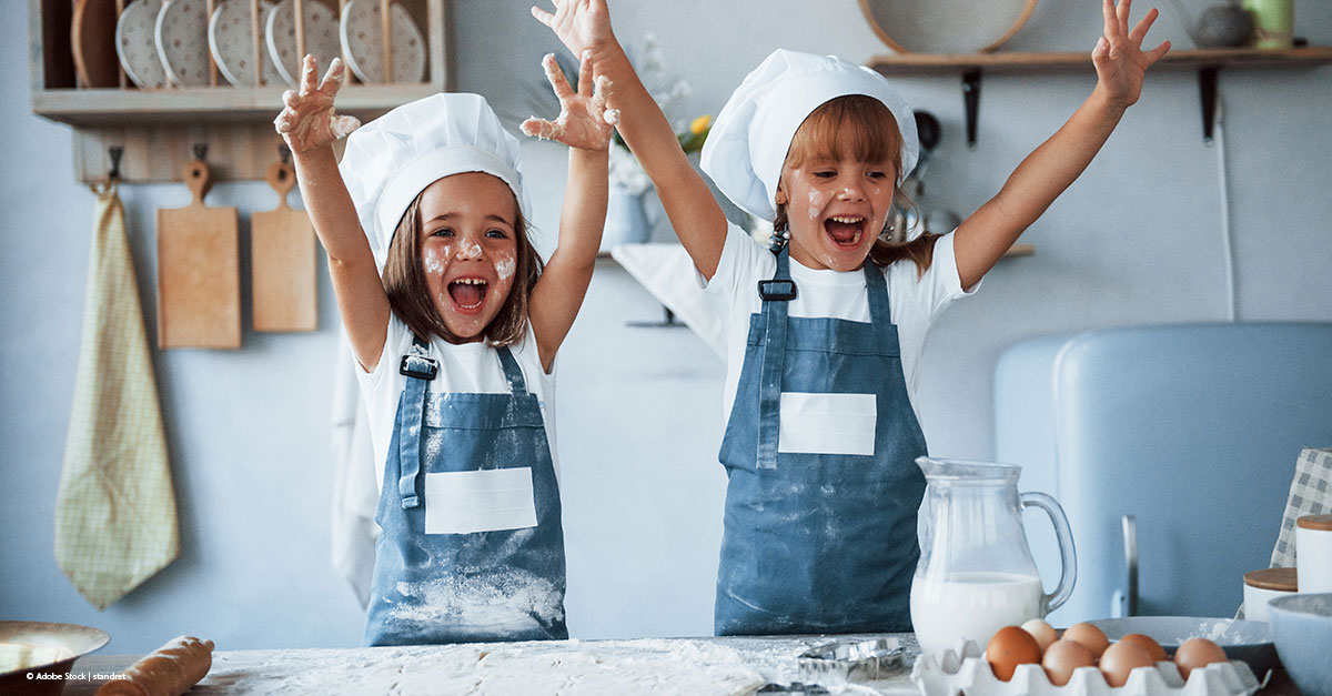Mit Kindern Kochen: Mama, Heute Koch Ich! | Uniqa Österreich für Bilder Kinder Und Eltern