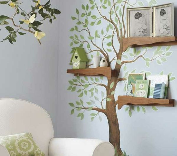 Moderne-Wandbilder-Im-Wohnzimmer-Holzregale-Wandbild-Mit-Einem-Baum verwandt mit Kinder Bilder An Der Wand
