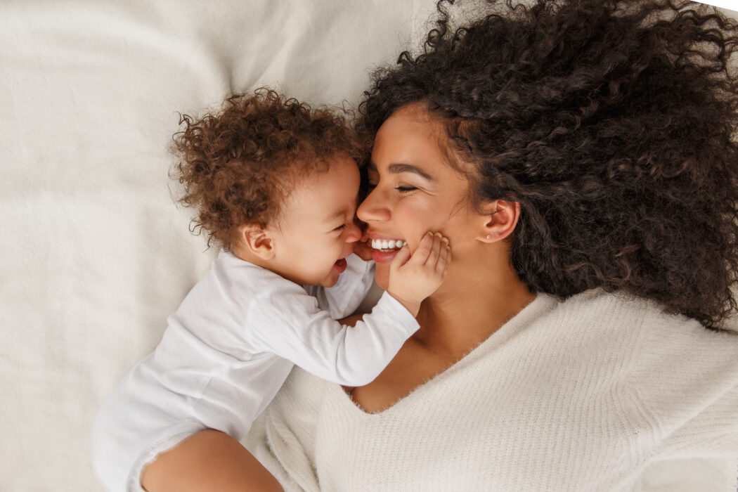 Mutter-Kind-Bindung: Weshalb Sie So Wichtig Ist Und Wie Man Sie Aufbaut bestimmt für Bilder Kinder Und Eltern