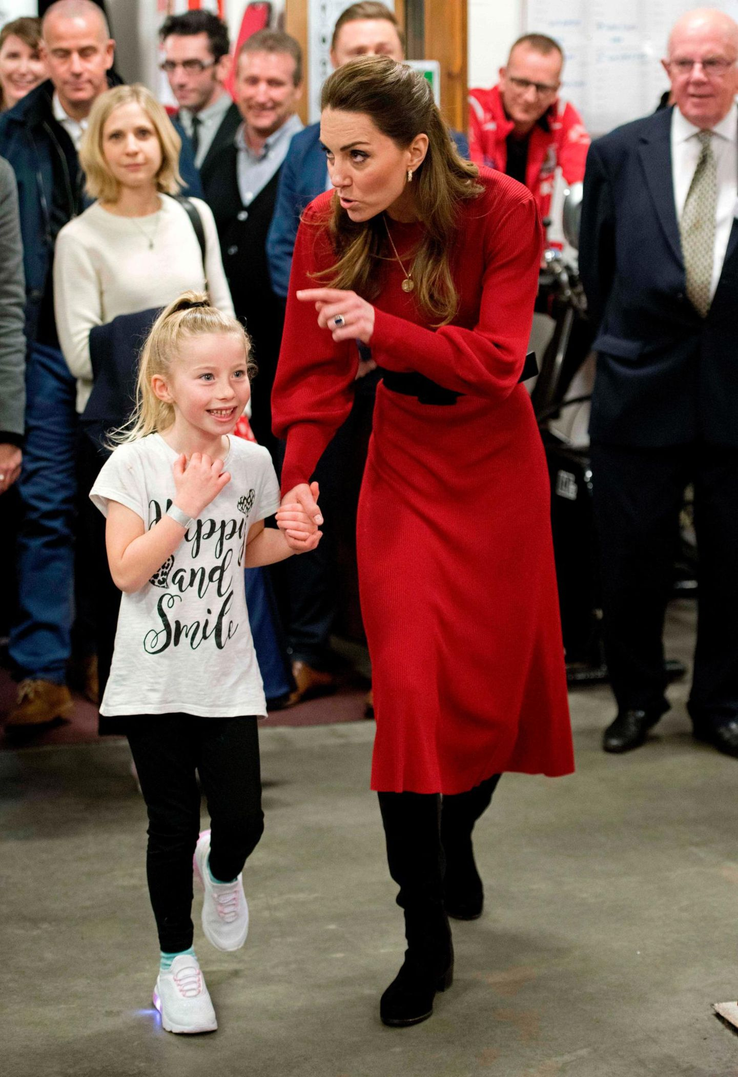 Prinz William + Herzogin Catherine: Die Schönsten Bilder Aus Wales ganzes Herzogin Kate Kinder Bilder