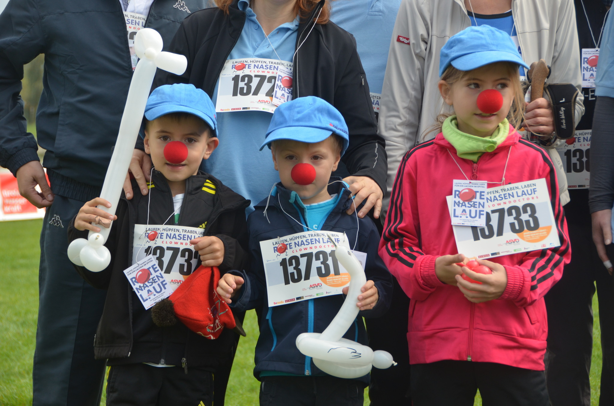 Rote Nasen Lauf Innsbruck (13.10.) Aufgrund Der Witterungsverhältnisse für Kinder Bilder Aufgrund Des Lebens