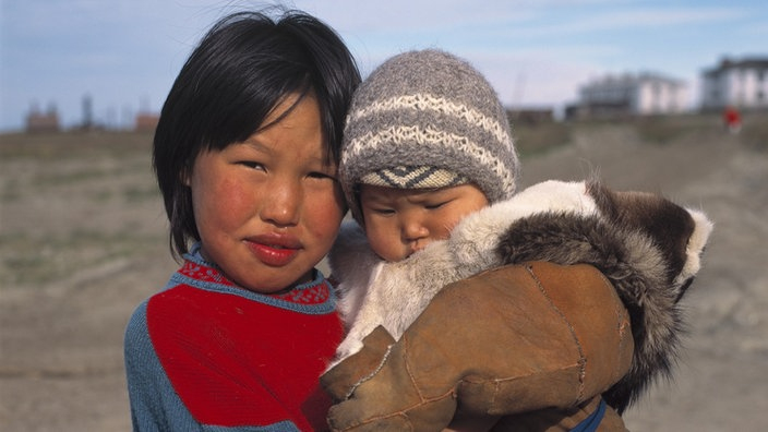 Sibirien: Vielvölkerland - Asien - Kultur - Planet Wissen für Kinder Bilder Angesichts Des Menschen