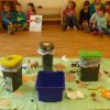 Tausendfüßlerkinder Sind „Dem Müll Auf Der Spur&quot; | Tausendfuessler verwandt mit Kinder Bilder Neben Der Spur