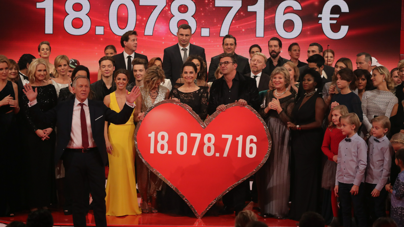 Tv-Gala „Ein Herz Für Kinder&quot; 2016: 18.078.716 Euro Für Kinder In Not bestimmt für Ein Herz Für Kinder Bilder