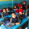 Unbekannte Kinder In Der Lektion An Jagadguru-Schule Schule Hergestellt innen Kinder Bilder Während Schule