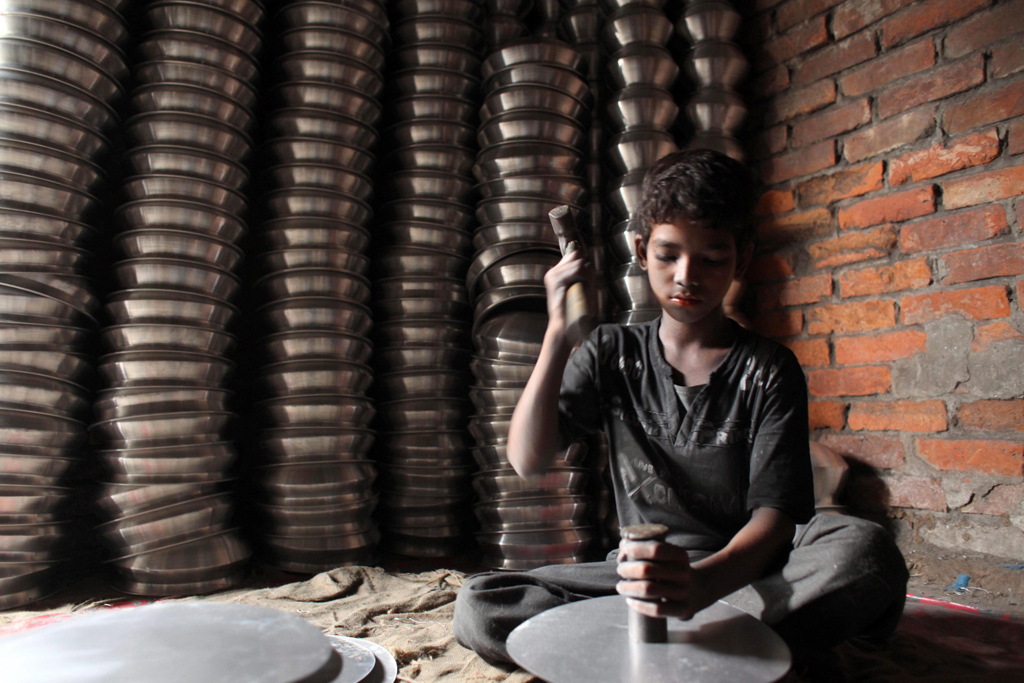 Unicef: Corona-Pandemie Könnte Anstieg Von Kinderarbeit Bedeuten in Kinder Bilder Zufolge 3