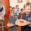 Verpflegung: Mittagessen Im Kindergarten Hegge Wird Nicht Mehr Von ganzes Kindergartenfotos Online